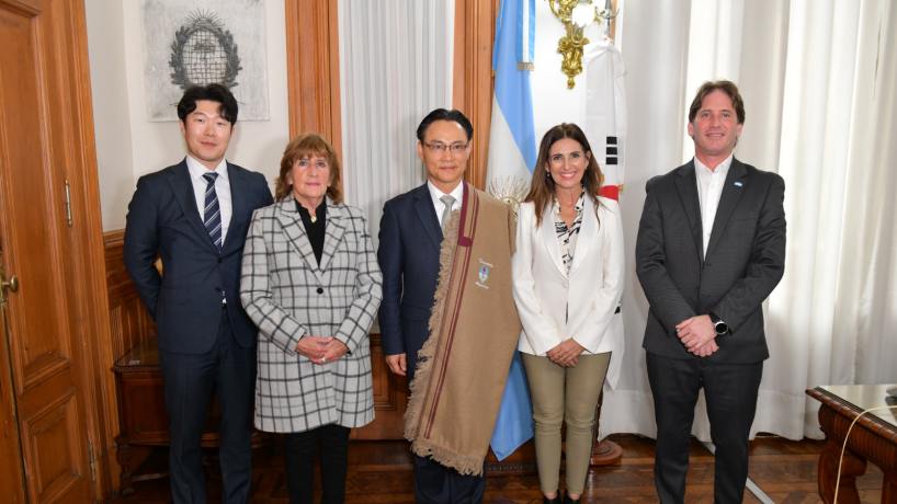 Tucumán y Corea fortalecen lazos culturales y políticos