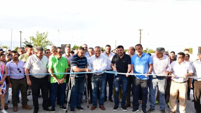 Jaldo dejó inauguradas obras integrales de infraestructura en el barrio Jaldo dejó inauguradas obras integrales de infraestructura en el barrio Mutual