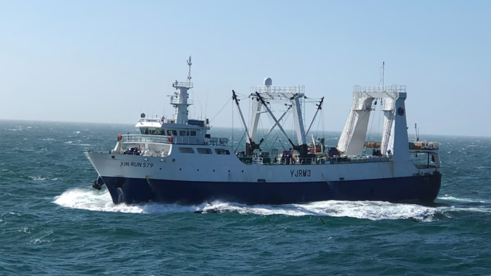 Multan a un buque extranjero por pesca ilegal en el Mar Argentino