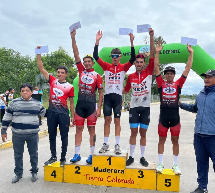 Facundo Mena, con solo 15 años, brilló en la Clásica San José y le dio otro triunfo al Team Mena