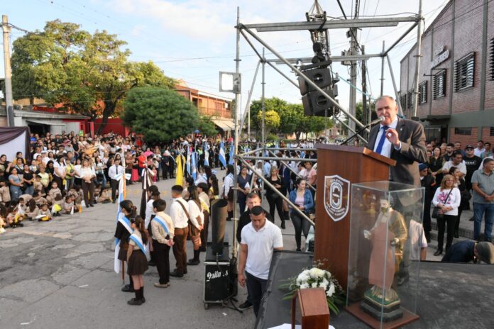 Jaldo participó del 33° aniversario del Colegio San José Obrero en Alderetes Jaldo participó del 33° aniversario del Colegio San José Obrero en Alderetes