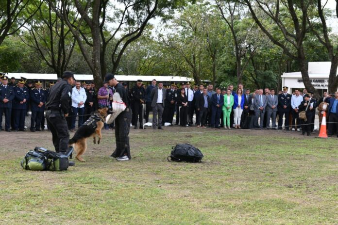 Fue inaugurado el nuevo Centro de Cinotecnia de la Policía en Las Talitas Fue inaugurado el nuevo Centro de Cinotecnia de la Policía en Las Talitas