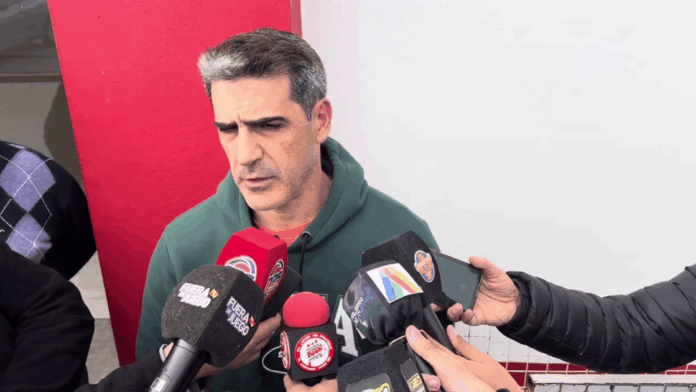 "No estoy pensando que el sábado no se va a Publicidad principal