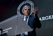 En la mayoría de los países el dólar no flota libremente, no nos agrandemos