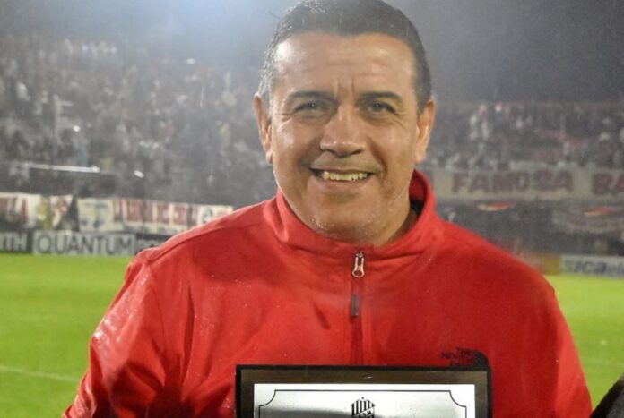 “El club primero”: Identidad Roja y Blanca justificó su baja Publicidad principal