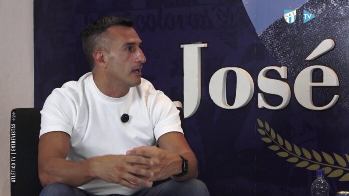 “Atlético Tucumán puede estar tranquilo: estamos ordenados”: la palabra del Publicidad principal
