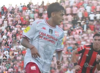 Alan Cisnero, el joven revolucionario que se metió en el once de San Martín logo tendencias de noticias