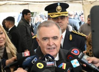 Jaldo expresó su solidaridad con la familia del agente tucumano de la Policía Federal fallecido en Rosario