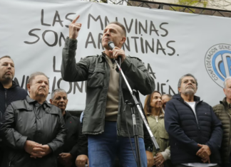 La CGT marchó en defensa de la industria nacional con críticas al Gobierno
