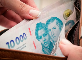 La gente llega a sobrevivir cada vez con menos plata
