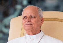 El Papa come, camina y celebró misa tras la cirugía, pero está en duda el viaje